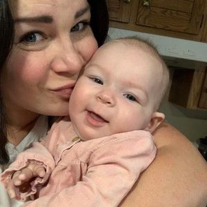 Meet your Posher, Joannie